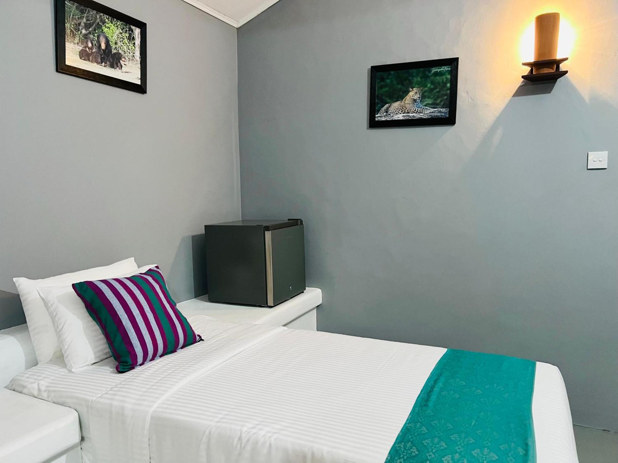 Kingfisher Beach Resort-Yala Kirinda  Zewnętrze zdjęcie